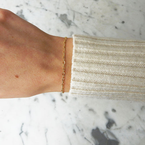 Kaia gold filled dainty figure 8 infinity chain bracelet