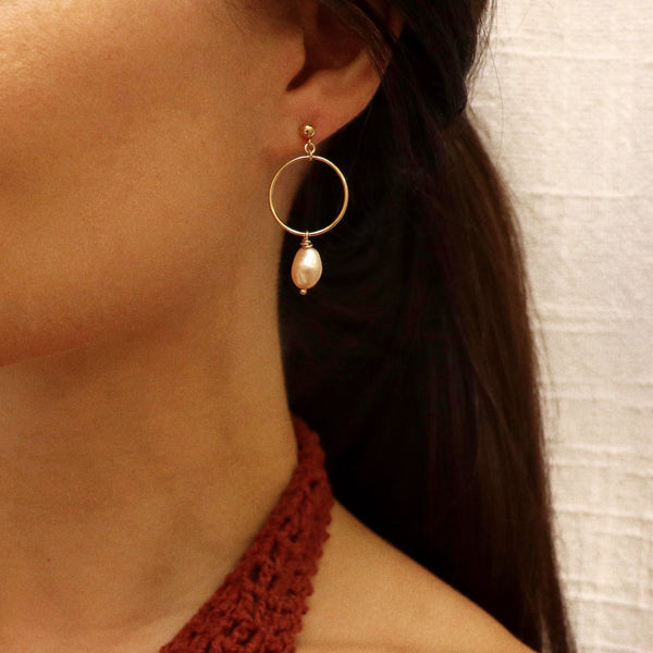 Fia Gold-Filled Pearl Drop Hoop Earring