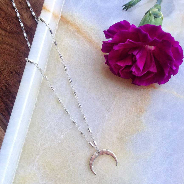 MOVV - Elaise sterling silver hammered crescent moon necklace